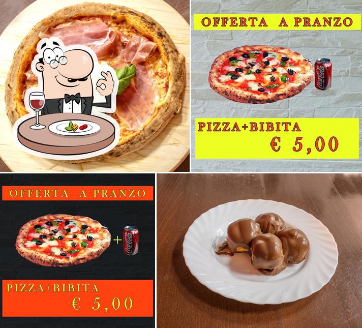 Cibo al Pizza al Giulia