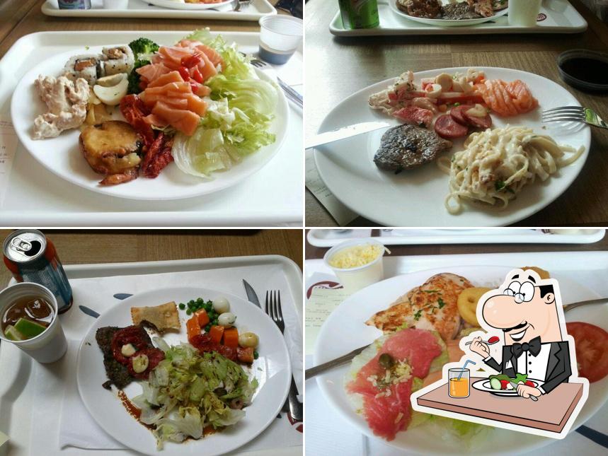 Comida em Restaurante Garfus