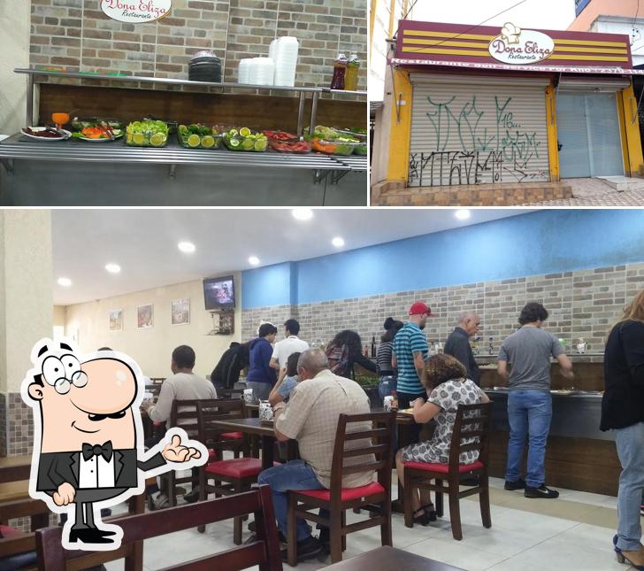 Entre diferentes coisas, interior e comida podem ser encontrados a Dona Eliza