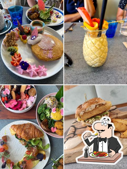 The Cardamom Pod, 3/3 Brolga Ave in Southport Restaurant menu and reviews