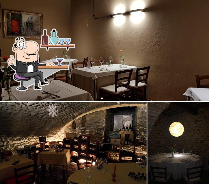Dai un'occhiata agli interni di La Maison Restaurant