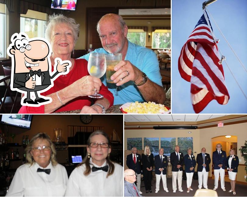 Lake Beresford Yacht Club in USA
