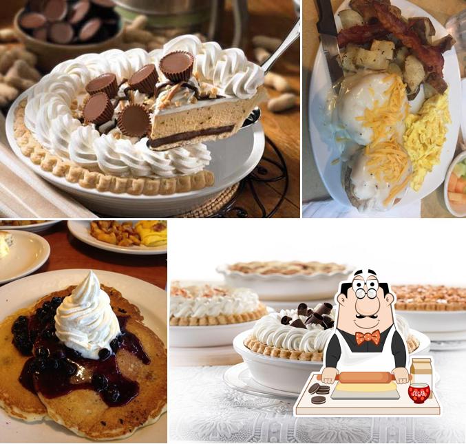 Perkins Restaurant & Bakery, 7175 Engle Rd in Middleburg Heights