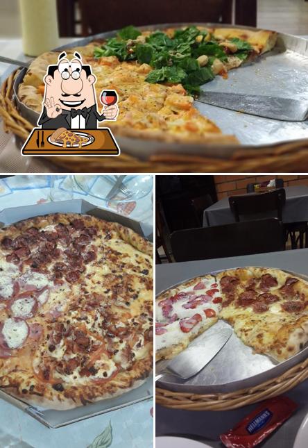 Peça pizza no Louis Beer Chopperia & Pizzaria