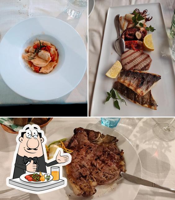 Cibo al Ristorante Era Ora