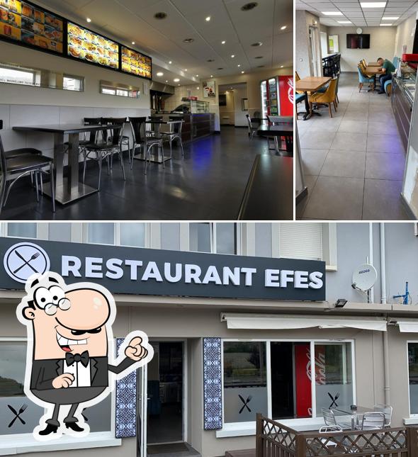 Installez-vous à l'une des tables de Snack Efes Resto Rapide