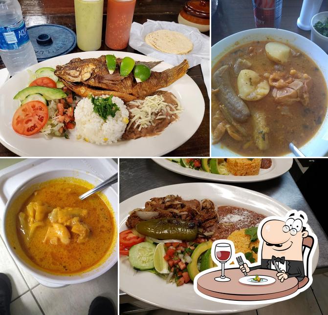 La Placita Latino Grocery Store in Mandeville Restaurant reviews