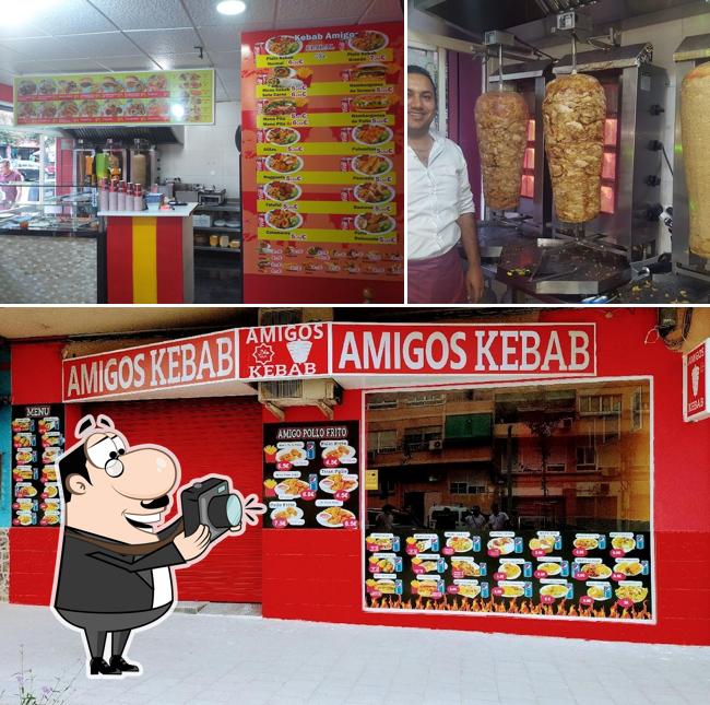 Vea esta imagen de Amigo Kebab