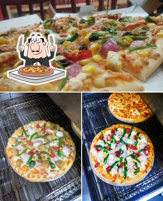 Try out pizza at Hungry Halt