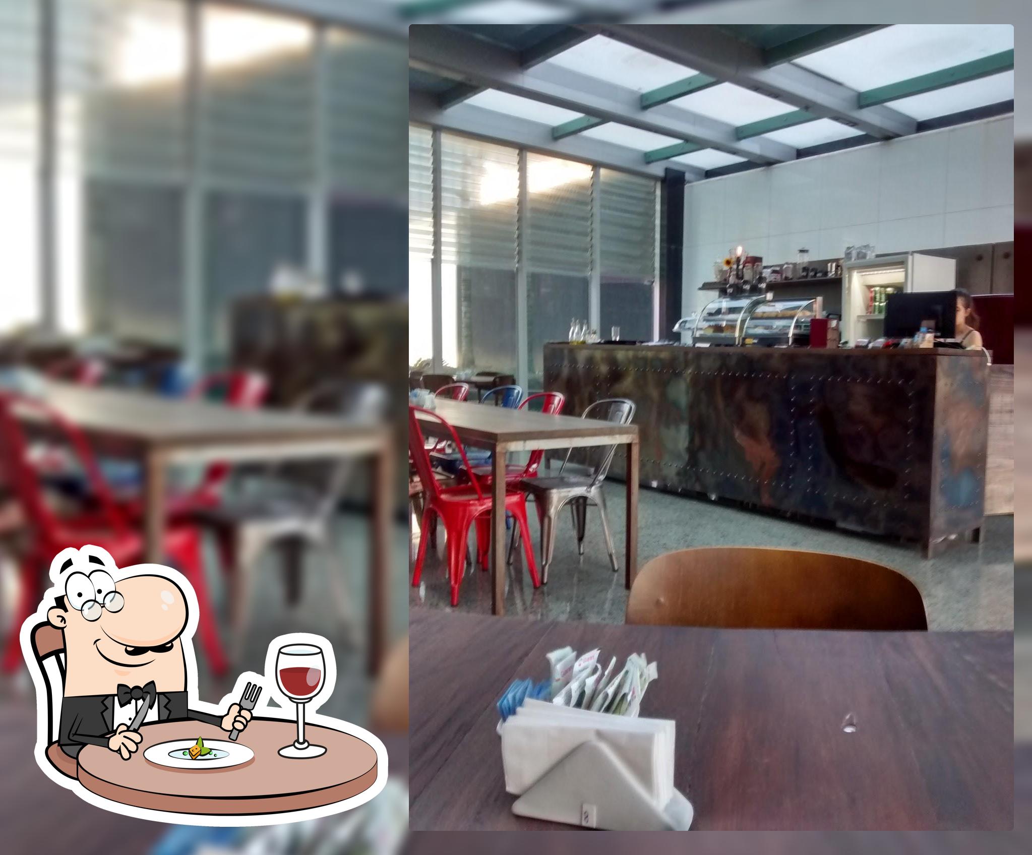 Mocca Coffee To Go Amadeus