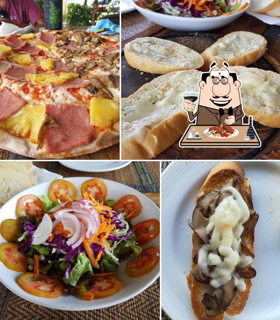 Try out meat meals at Pizzeria Al Fiume