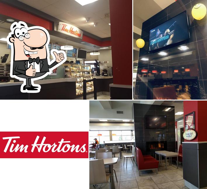 Aquí tienes una foto de Tim Hortons