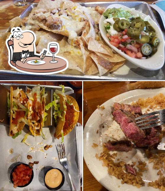 El Paso Mexican Grill in Monroe Restaurant menu and reviews