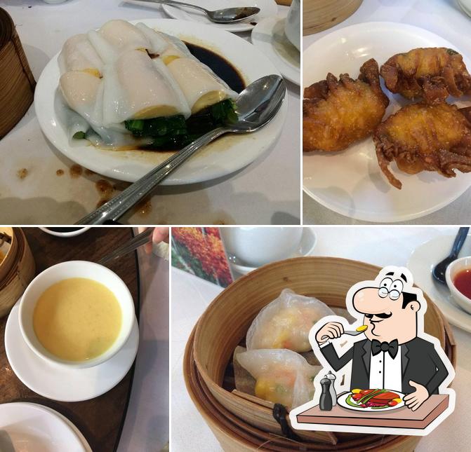 Food at Shark Fin Chinese Restaurant