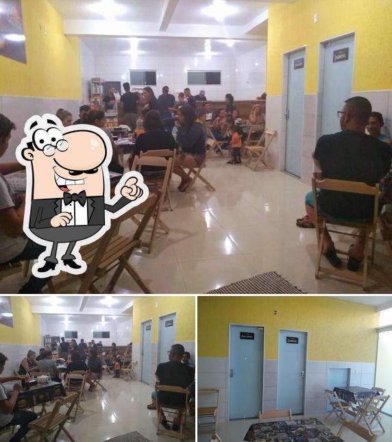 O interior do Guinho Lanches