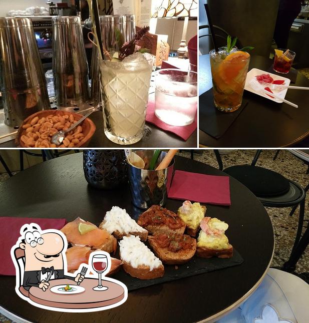 La foto di cibo e bevanda da Caffè dei Frari