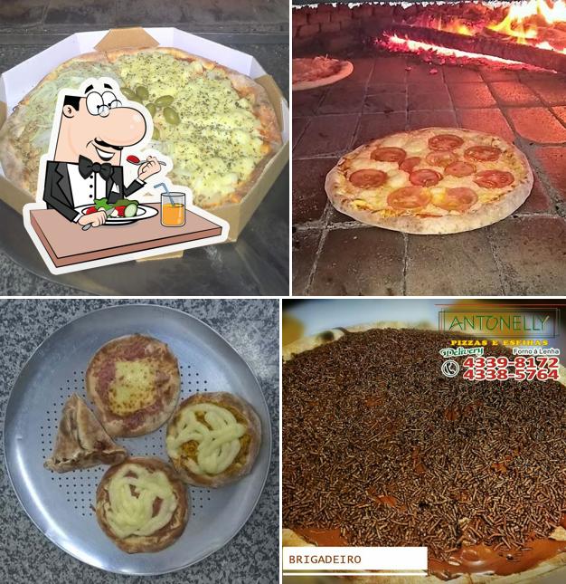 Comida em Pizzaria Antonelly - Pizzas e Esfihas