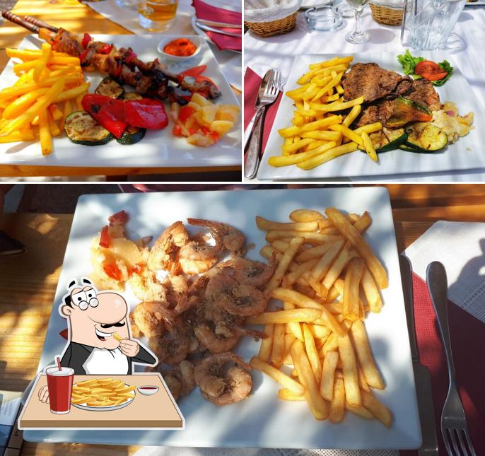 Ordina le patatine fritte a Marko Polo KONOBA