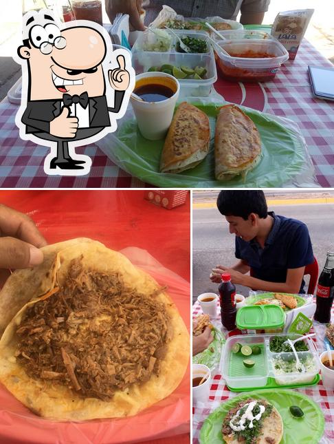 tacos de birria el chana restaurant, Los Mochis - Restaurant reviews