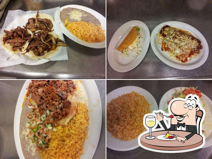 Top 5 restaurants in Raymond, Maine, september 2024 Restaurant Guru