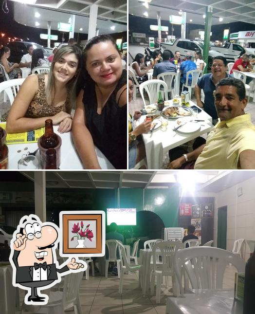 Veja imagens do interior do Restaurante Mistura Fina, Macarrão ao Vivo