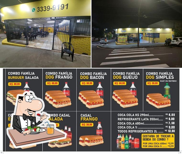 Platos en OUT DOG LANCHES - CENTRO