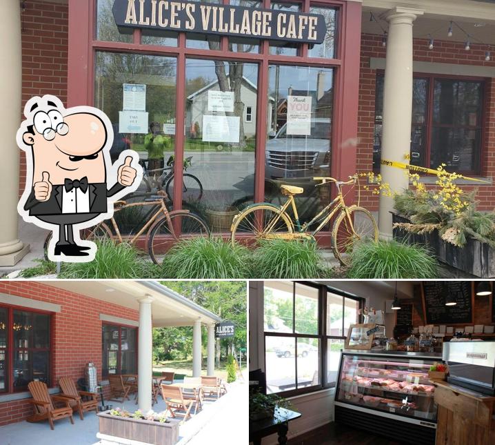 Voici une photo de Alice's Village Cafe