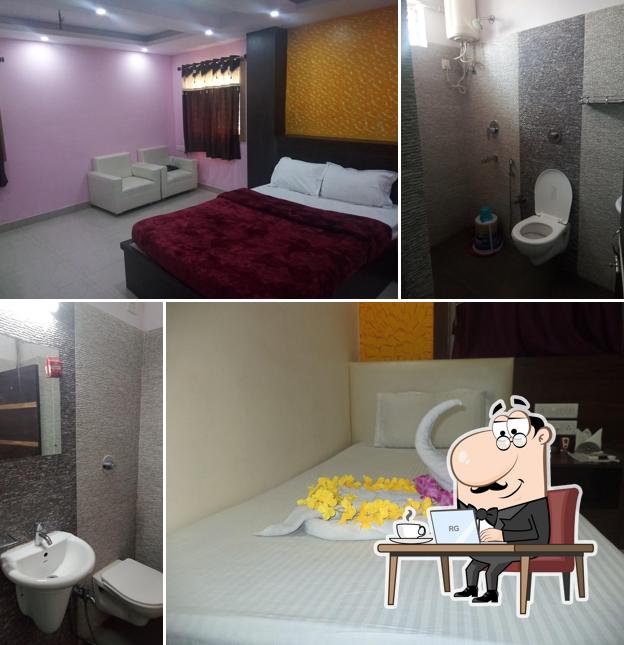 Check out how Hotel The Waldorf looks inside