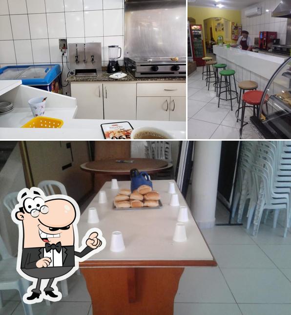 Veja imagens do interior do Rei do Pão