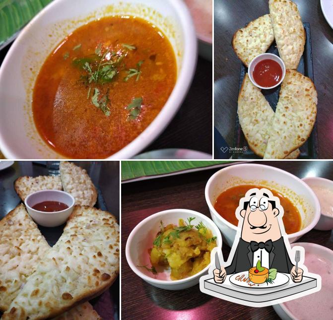 Food at Fudhutz