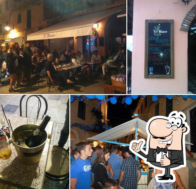 Ecco un'immagine di Bar la piazzetta