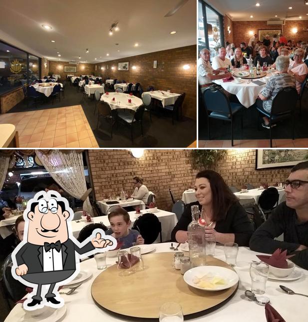 Lotus Court Chinese Restaurant in Long Jetty Restaurant menu and reviews
