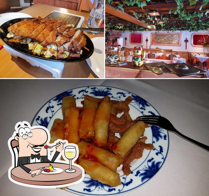 Comida en Kikoo Asian Restaurant