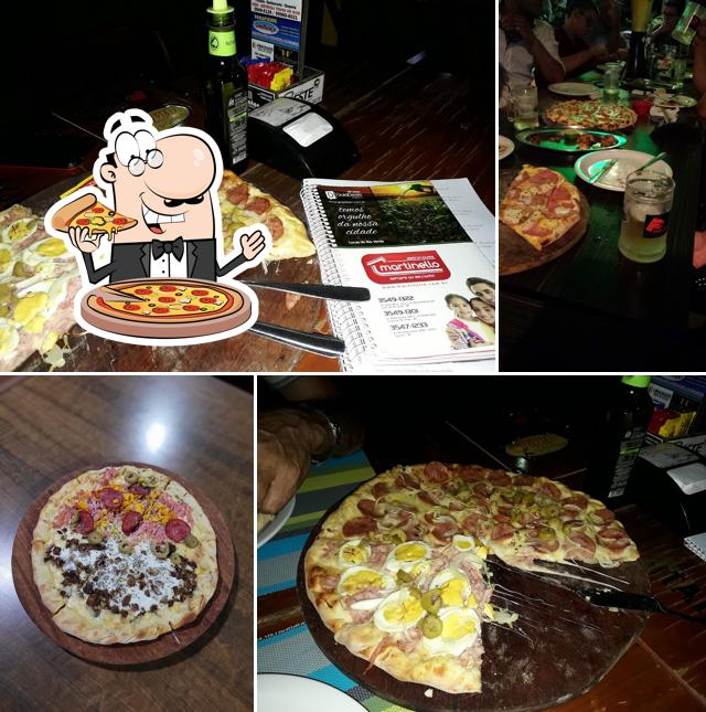 Experimente pizza no Empório do Chopp