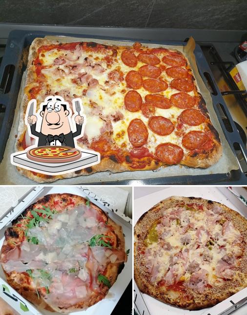 Get pizza at Pizzeria e polleria di Filippo