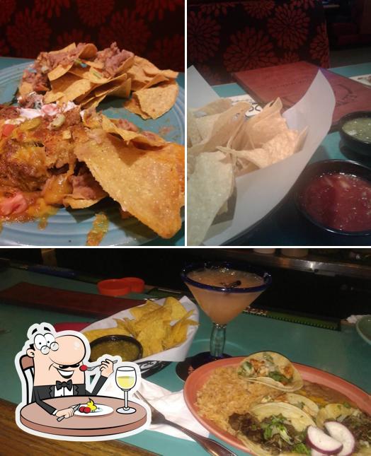 Maria's Cocina Mexicana in University Place Restaurant menu and reviews