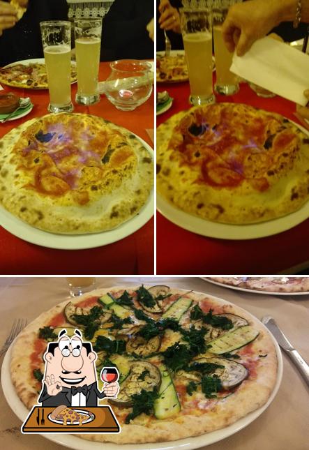 Choisissez des pizzas à Pizzeria Terra Rossa