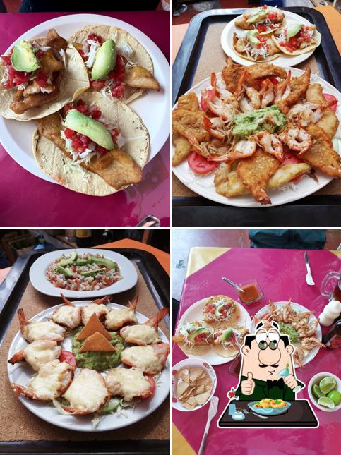 Еда в "Tacos y Cocteles el Bony"