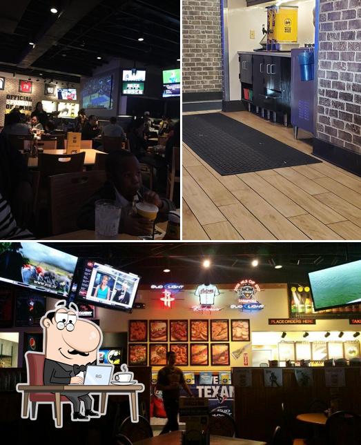 Buffalo Wild Wings, 1401 Hwy 6 Building B in Sugar Land Restaurant