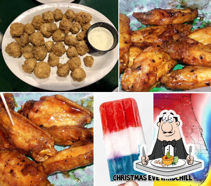 Food at Gator's Dockside Hunt Club (Apopka)