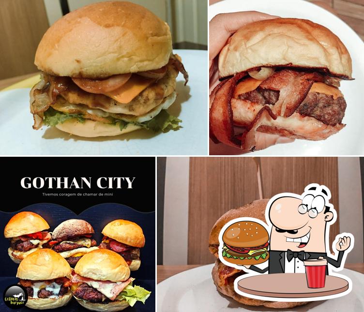 Peça um dos hambúrgueres servidos no Gotham Burguer