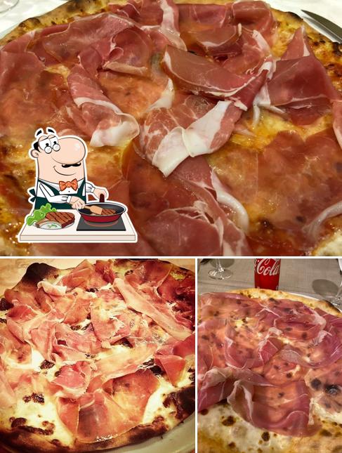 Prenditi i un pasto a base di carne a Pizzeria N°6