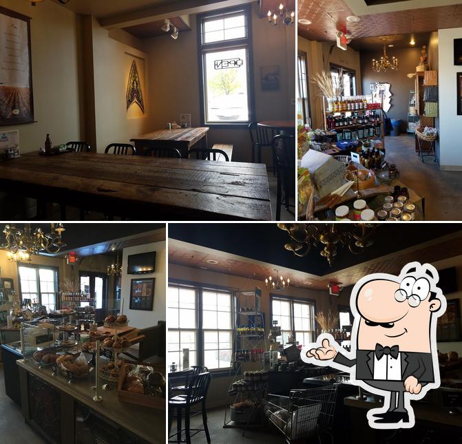Find the best place to eat in Delafield, spring 2024 Restaurant Guru