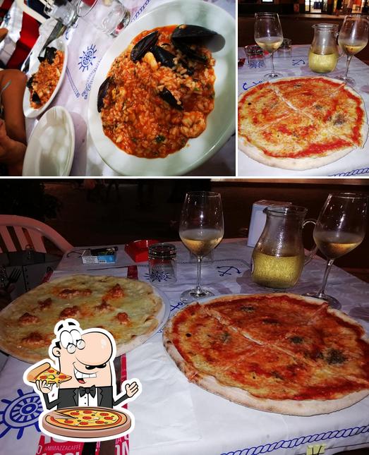 Prova una pizza a Trattoria pizzeria La Tarthana