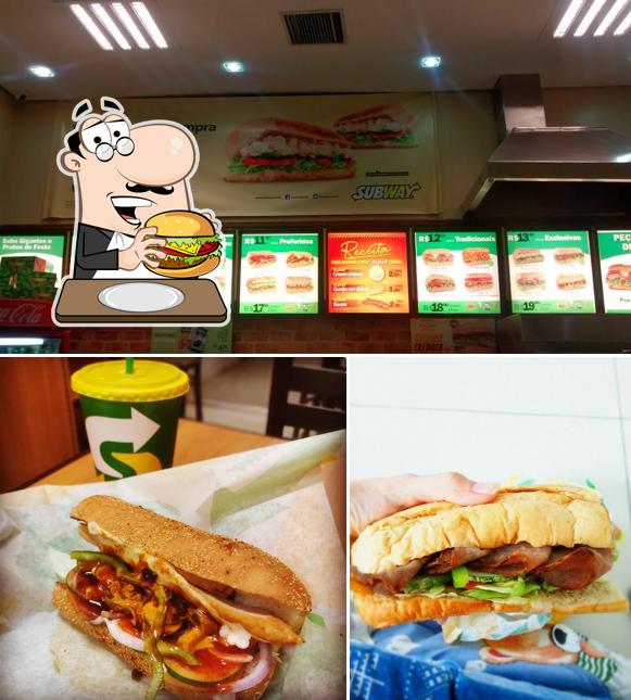 Experimente um hambúrguer no Subway