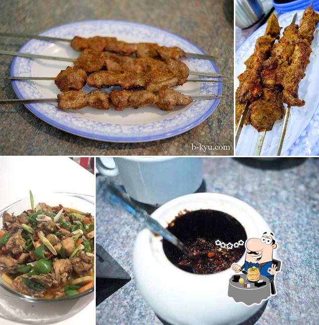 Блюда в "Xin Jiang Hui Min Hand Made Restaurant"
