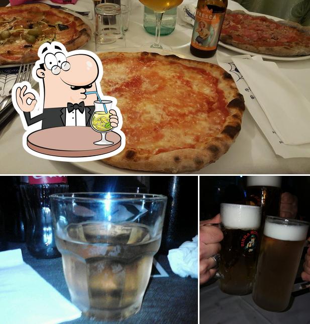 La immagine di bevanda e pizza da La Gigante