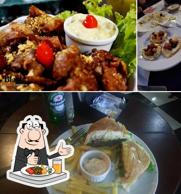 Comida em Black Bar e Restaurante