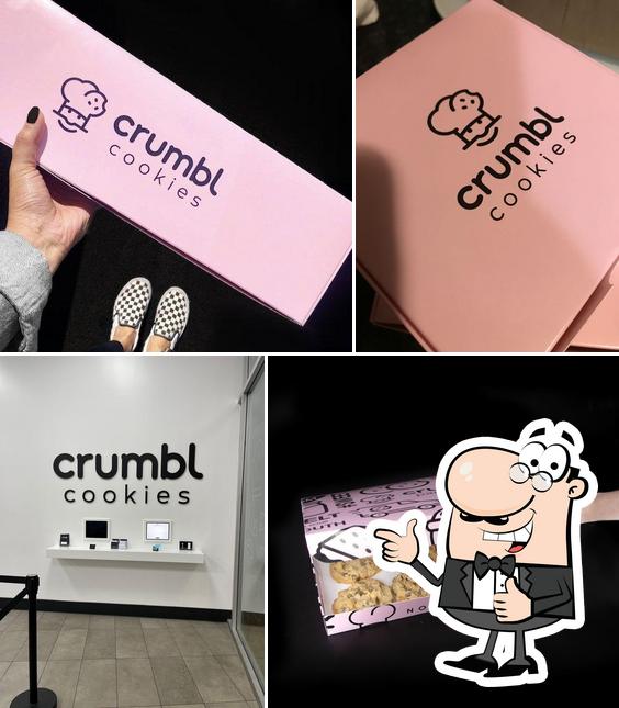 Crumbl Cookies Orange in Orange Restaurant menu and reviews