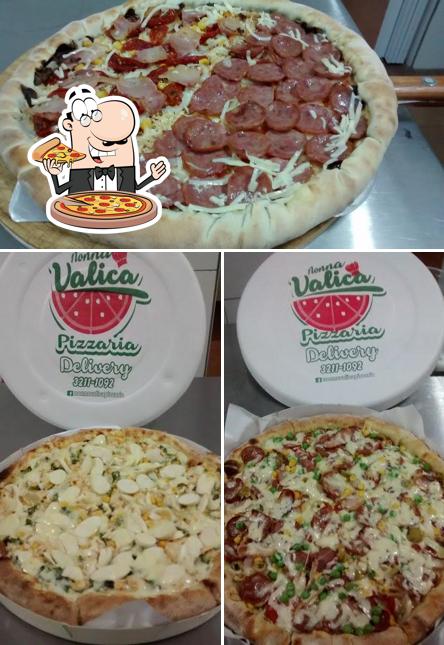 Peça diversos estilos de pizza